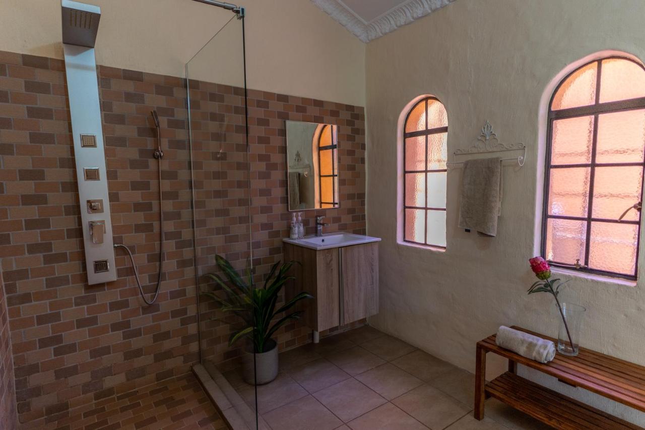 Airport Tower Lodge Kempton Park Rom bilde